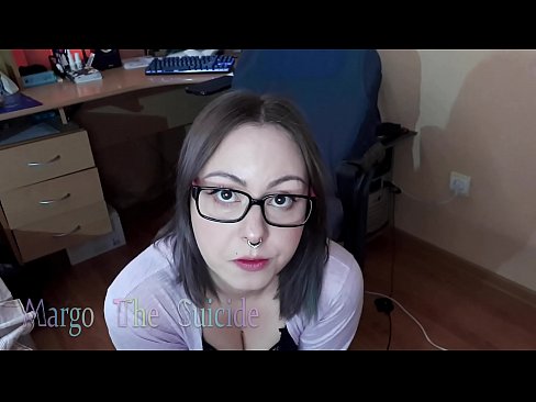 ❤️ Seksikäs tyttö lasit päässä imee dildoa syvälle kameraan ☑ Porno at fi.dreamypassionjourney.ru